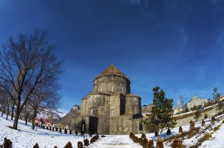 DOĞU TURU